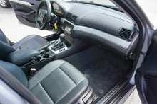 Load image into Gallery viewer, Front Seats (From passenger door)